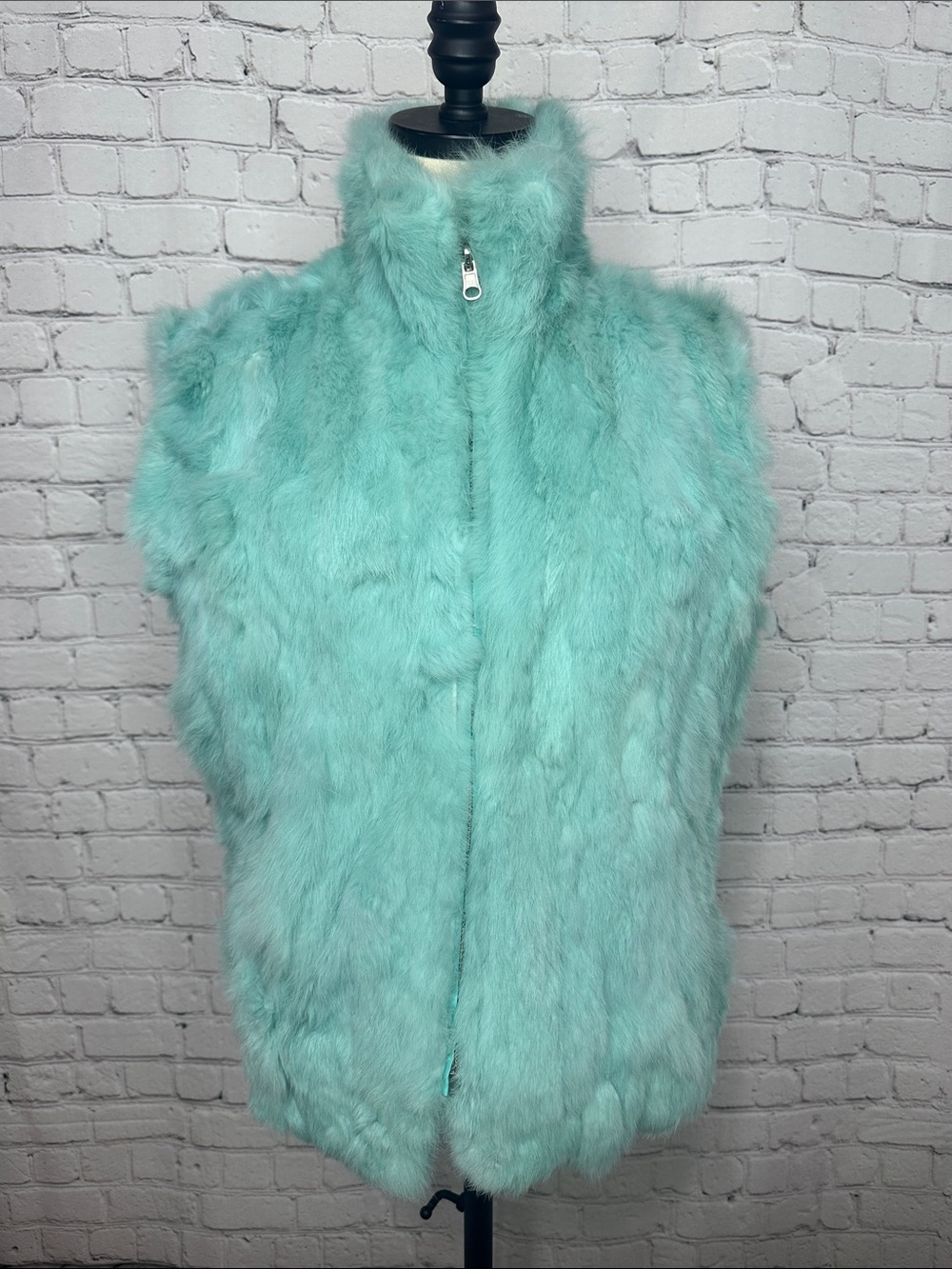 Wilsons Leather Maxima Genuine Fur Aqua Blue Vest Medium